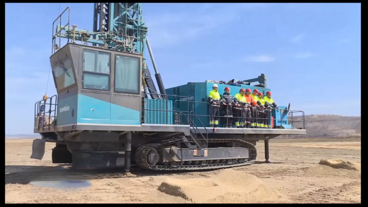 月钻进31518米，，，，，，永利集团官网智能牙轮钻机施工效率创历史新高