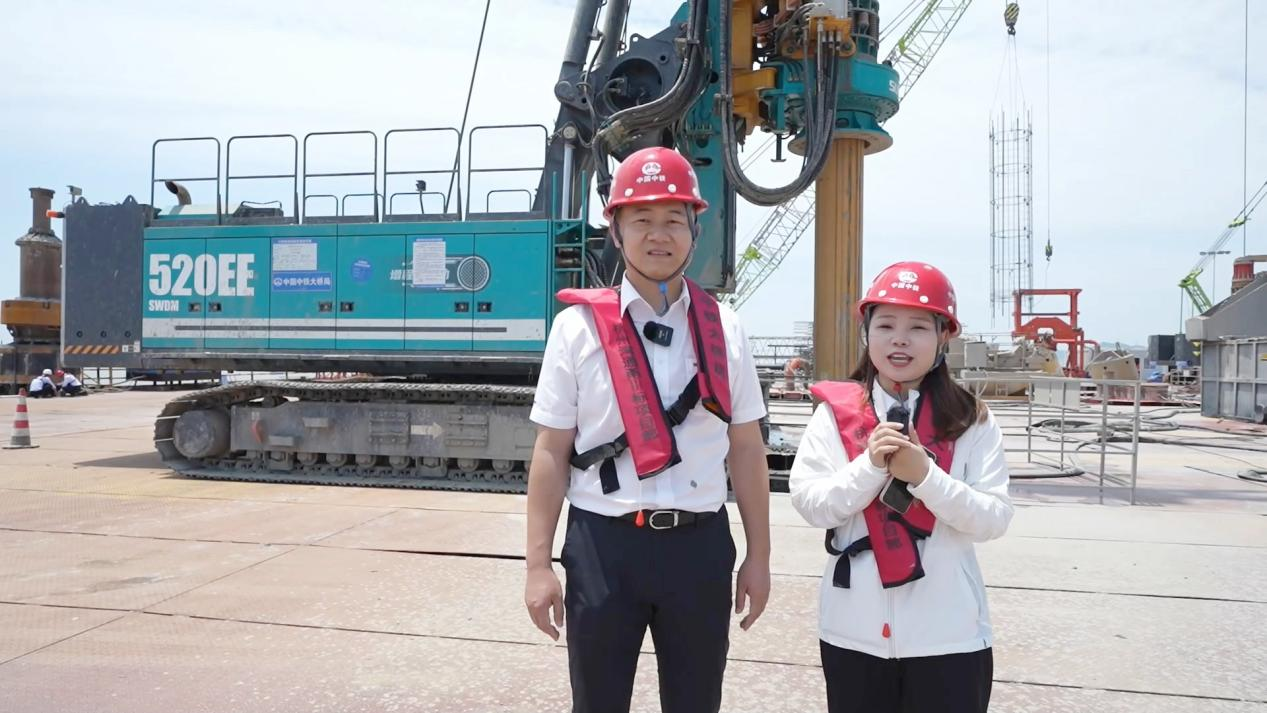 先导式立异，，再推电动新品！永利集团官网智能SWDM520EE增程式旋挖钻机推介会乐成举行