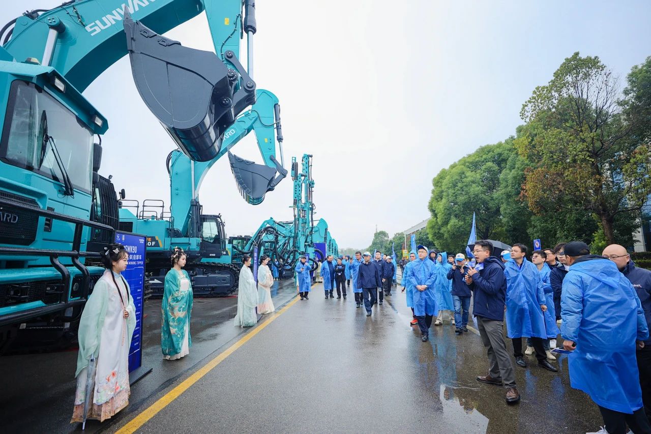 立异引领价值，，，，，，理想成绩未来！永利集团官网智能25周年庆典暨全球客户节盛大举行