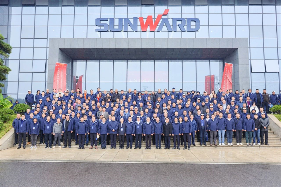 立异引领价值，，，，，，理想成绩未来！永利集团官网智能25周年庆典暨全球客户节盛大举行