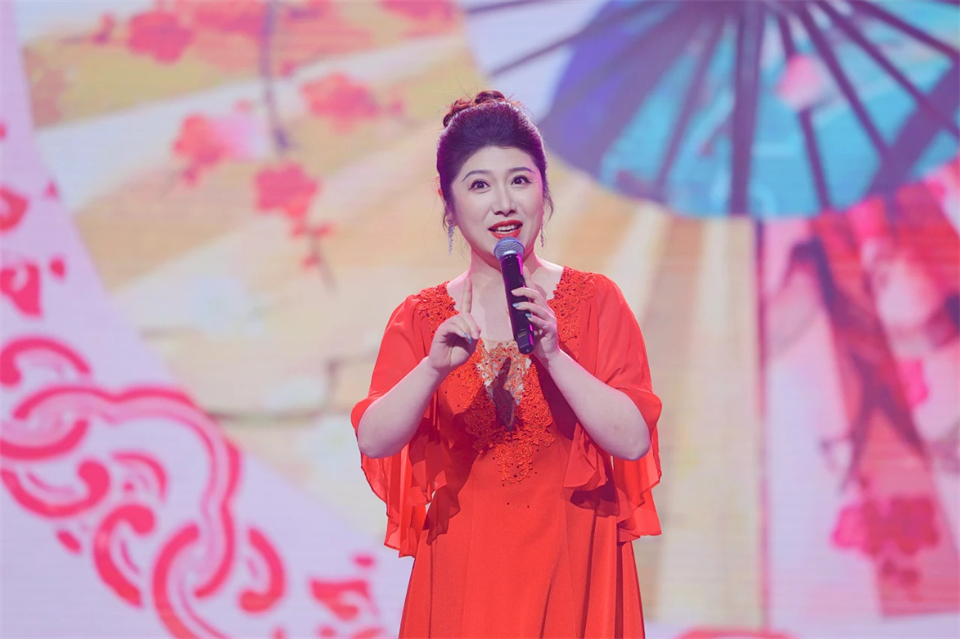 立异引领价值 理想成绩未来——庆祝永利集团官网智能建设25周年表扬大会暨文艺晚会盛大举行