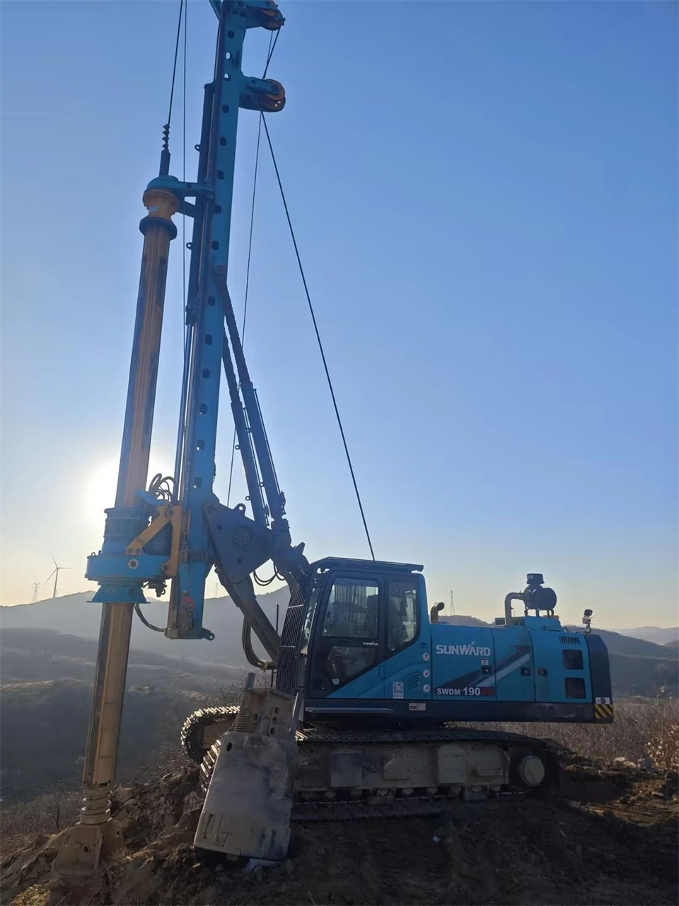 永利集团官网智能举行电塔桩手艺立异交流会，，，，，为电力基础设施建设注入新动力