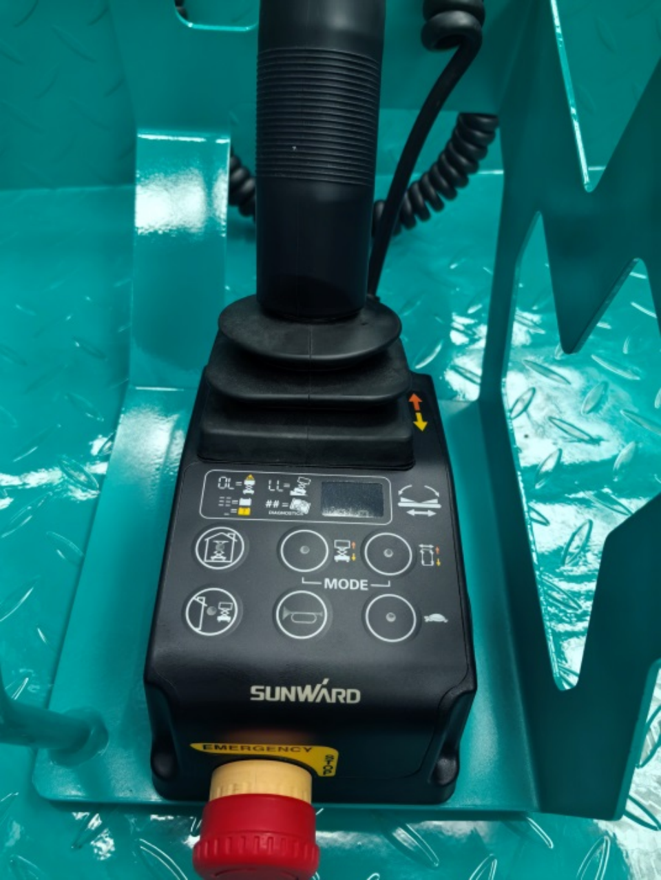 永利集团官网智能电动液驱剪叉系列产品周全升级，，，，，，为客户创立更大价值