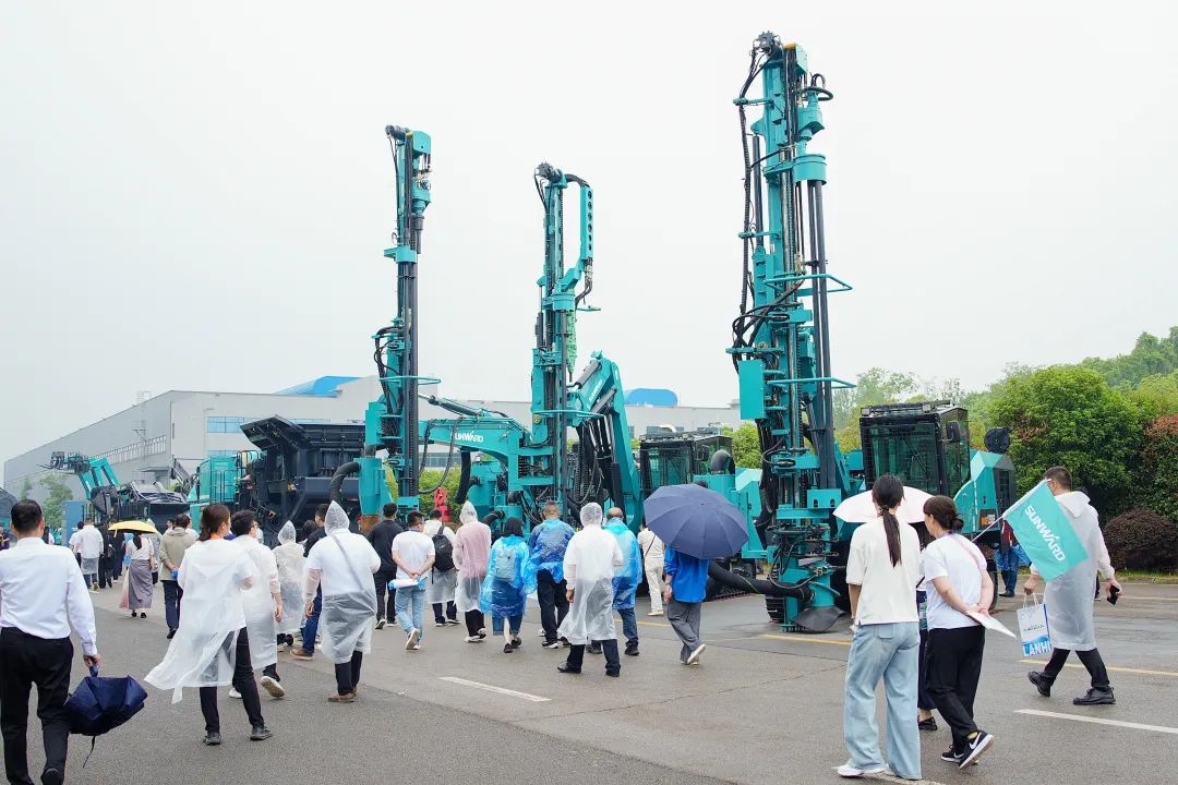 2025 CICEE | 为客户创立价值，，，，，永利集团官网智能客户交流会圆满举行