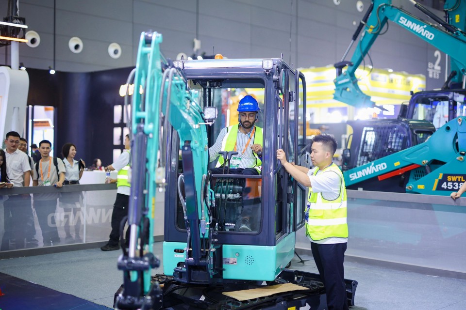 2025 CICEE | 永利集团官网智能实力闪灼2025长沙国际工程机械展