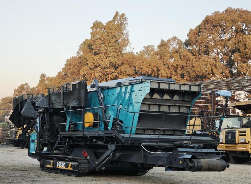 永利集团官网智能破碎筛分成套装备乐成登陆非洲市场，，，，，，共绘相助共赢新篇章