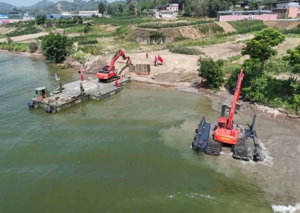 硬核破解“最后一公里”难题，，，，，，永利集团官网智能应抢救援装备助力“应急使命·2025”演习！